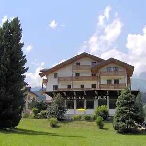 https://hotel-albergo-felice.hotelinveneto.com